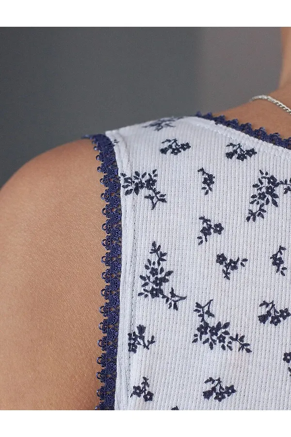 Топ с вырезом из эластичного трикотажа кашкорсе VILATTE, белый-т.синий цветы - фото 2