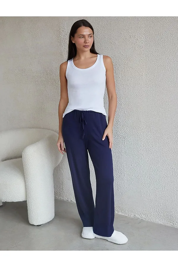 Топ с круглым вырезом из фактурного трикотажа в рубчик VILATTE, белый - фото 2