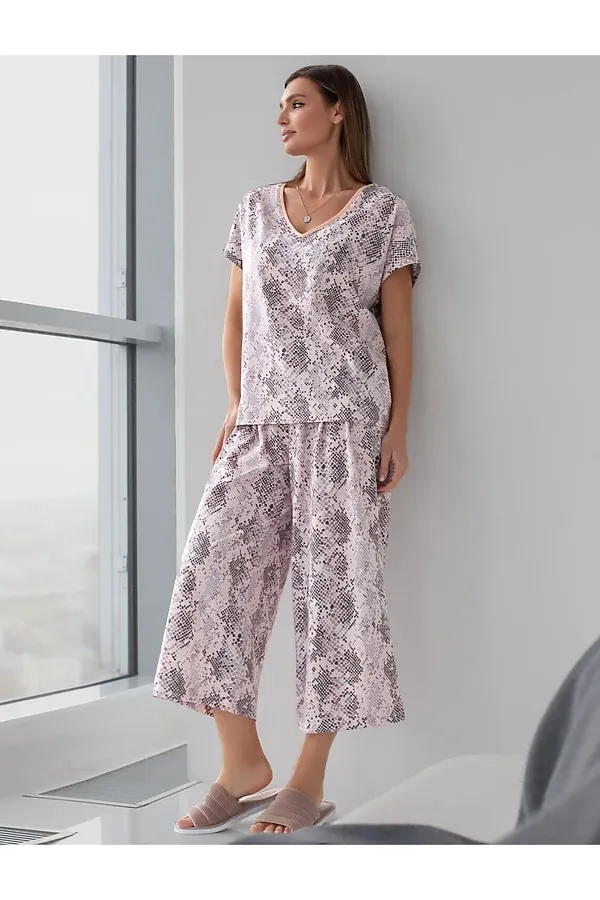 Укороченные широкие брюки кюлоты c принтом на резинке из 100% хлопка VILATTE, кофейно-пудровый питон - фото 2