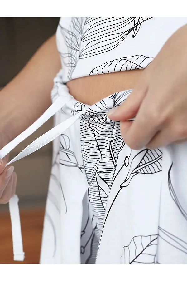 Юбка-шорты в складку с карманами из 100% хлопка с принтом VILATTE, белый-черный листья - фото 2