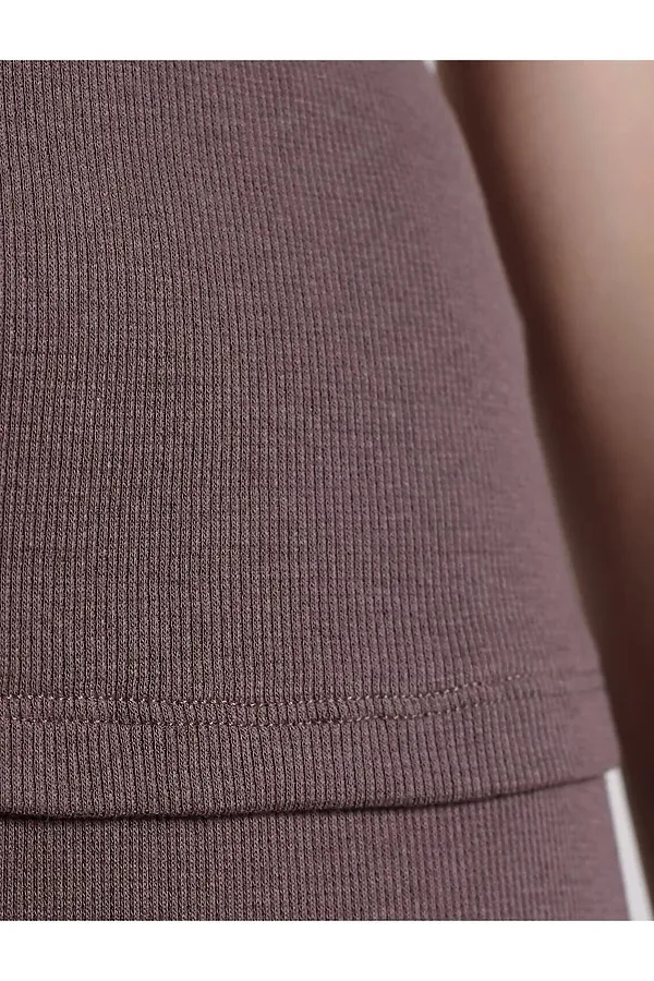 Футболка с V вырезом из фактурного трикотажа в рубчик VILATTE, кофе - фото 2