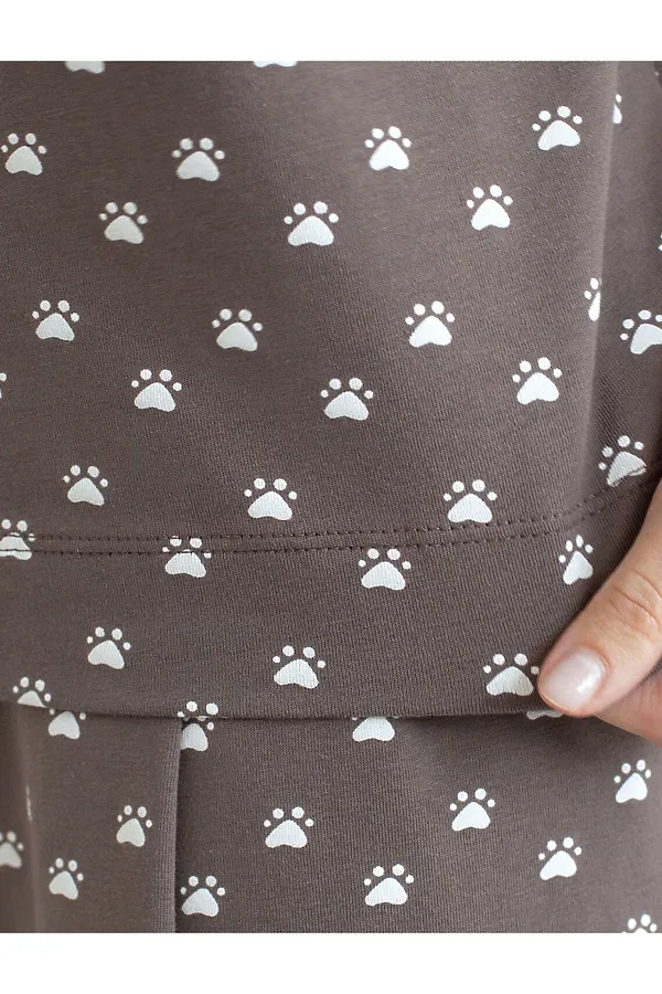 Свободная футболка с V-вырезом и цельнокроеным рукавом из 100% хлопка с принтом VILATTE, кофе-белый лапы - фото 2