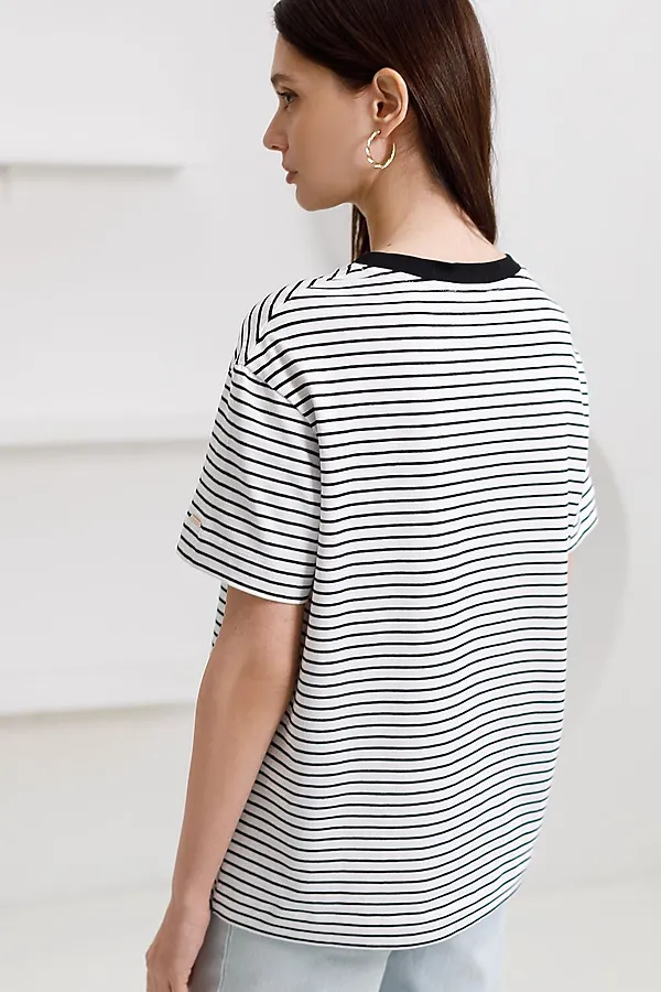 Свободная футболка в черно-белую полоску с принтом из премиального хлопка с эластаном VILATTE, белый-черный_абстракция - фото 2