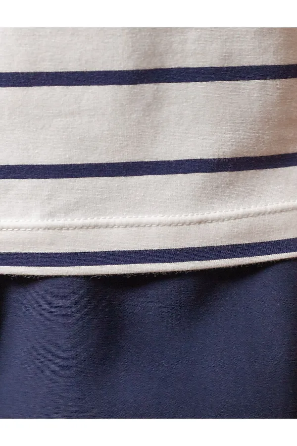 Базовая футболка в полоску полуприлегающая из премиального хлопка с эластаном VILATTE, белый-т.синий - фото 2