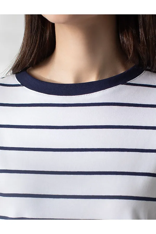 Свободная футболка в полоску из премиального хлопка с эластаном VILATTE, белый-синий - фото 2