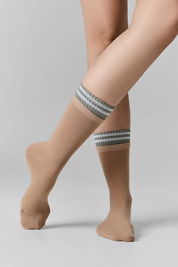 Носки женские MARK FORMELLE, капучино - фото 2