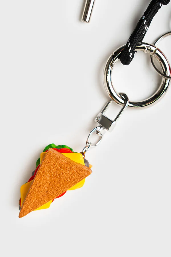 Брелок для мальчиков PLAYTODAY, черный,коричневый,красный - фото 2