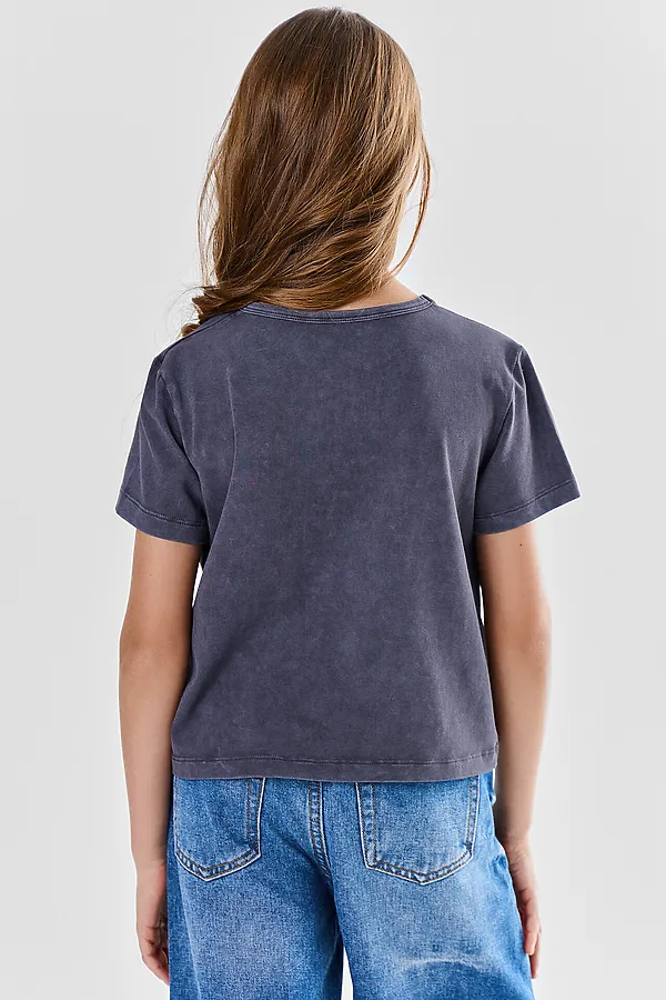 Футболка для девочек MARK FORMELLE, acid wash обсидиан +печать - фото 2