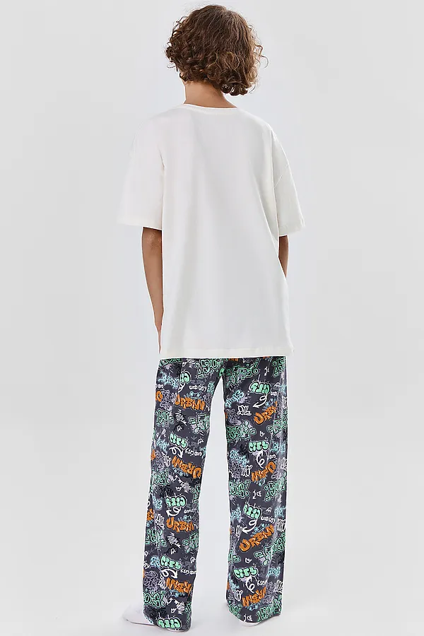 Комплект для мальчиков (джемпер, брюки) MARK FORMELLE, св.молочный +надписи на графите - фото 2