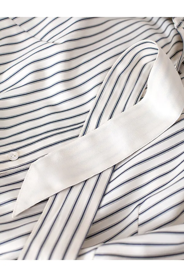 Платье в полоску А-силуэта с поясом из легкого хлопкового поплина VILATTE, молочный-синий - фото 2