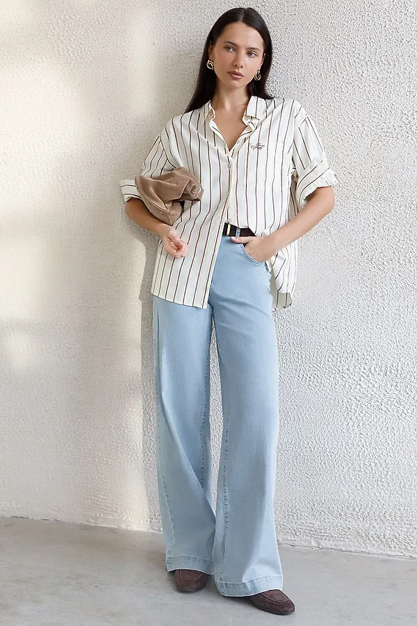 Блузка в полоску свободного силуэта с карманом из эластичного хлопка VILATTE, светло_бежевый-кофейный - фото 2