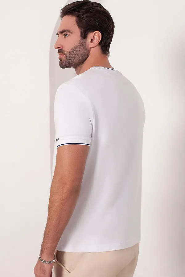 Футболка с V-вырезом из премиального хлопка с эластаном VILATTE, белый с полосой - фото 2