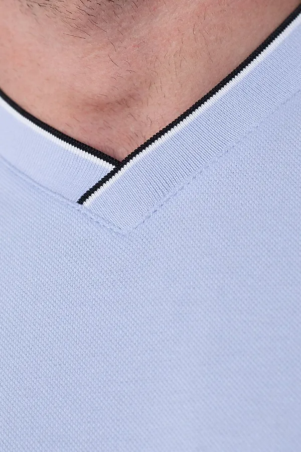 Футболка с V-вырезом из премиального хлопка с эластаном VILATTE, голубой - фото 2