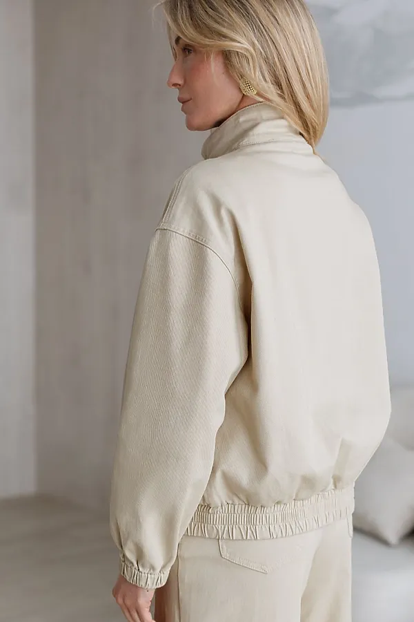 Джинсовый бомбер на молнии из эластичного денима средней плотности VILATTE, бежевый - фото 2