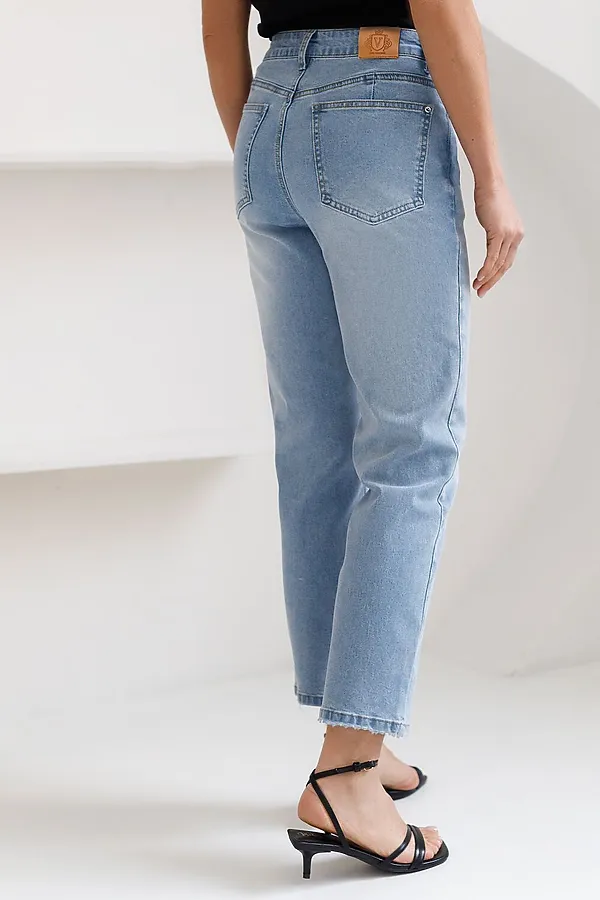 Укороченные джинсы c декоративной стиркой из эластичного плотного денима VILATTE, голубой - фото 2