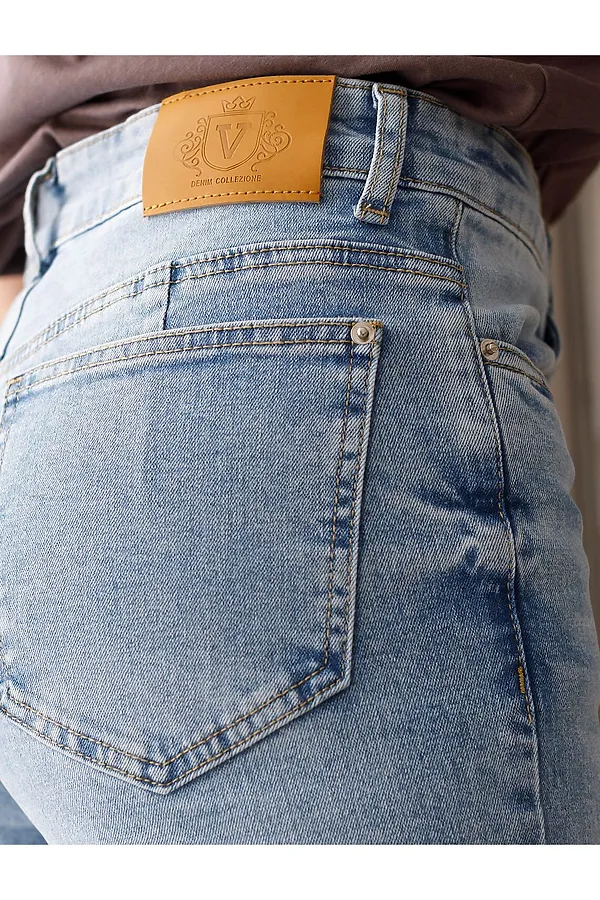 Укороченные джинсы c декоративной стиркой из эластичного плотного денима VILATTE, голубой - фото 2