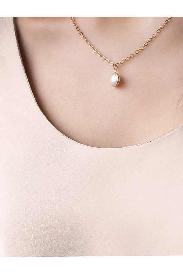 Блузка с U вырезом скроенная по косой из плотного лиоцелла VILATTE, кокосово-молочный - фото 2