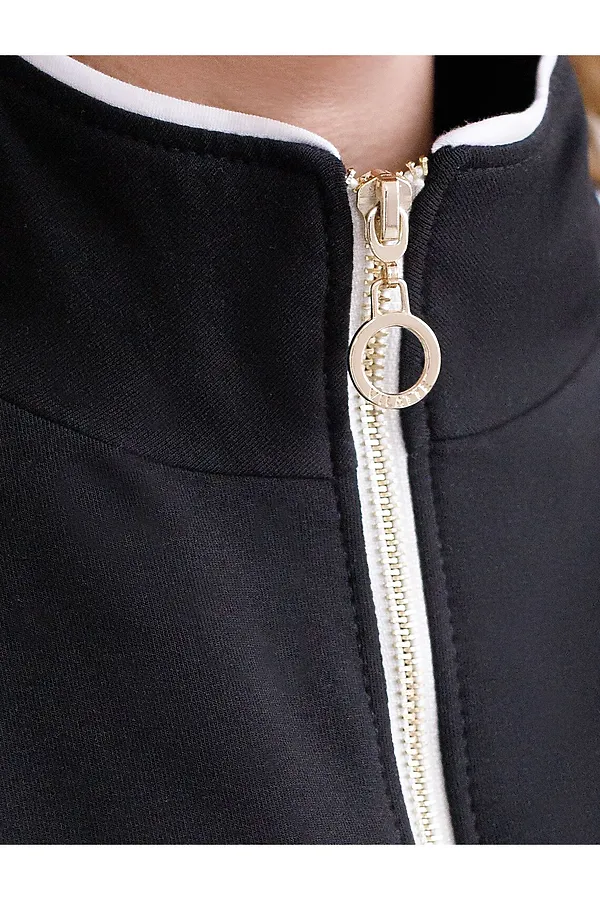 Свободный бомбер с лампасами на молнии из петельчатого футера двухнитки с эластаном VILATTE, черный - фото 2