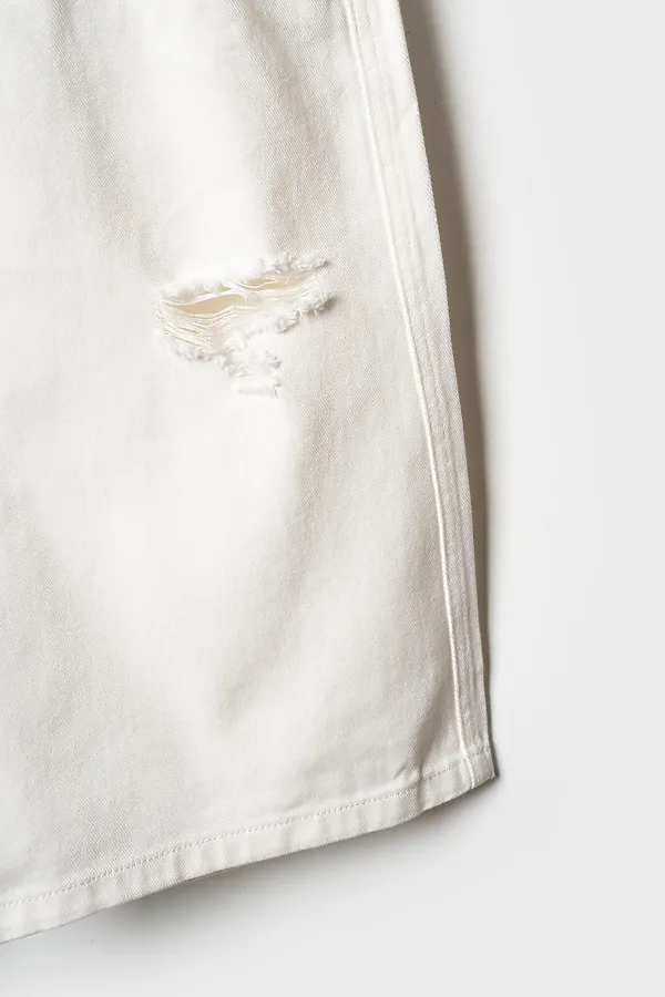 Шорты текстильные джинсовые для девочек PLAYTODAY, белый - фото 2