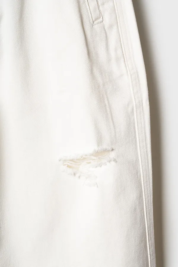 Брюки текстильные джинсовые для девочек PLAYTODAY, белый - фото 2