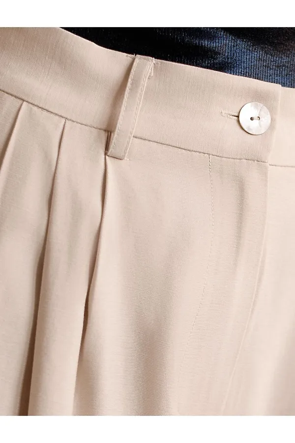 Брюки палаццо с защипами из плотного лиоцелла VILATTE, овсяный - фото 2