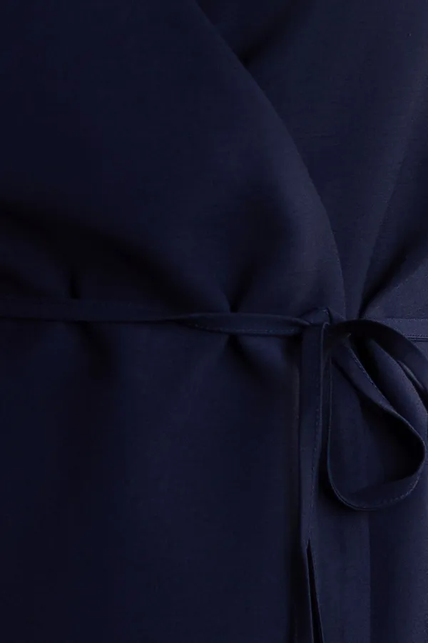 Жилет на запАх с поясом из плотного лиоцелла VILATTE, темно-синий - фото 2