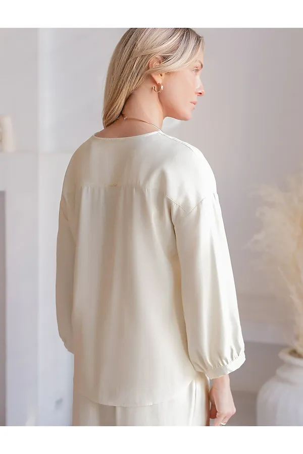 Укороченная блузка с V вырезом из плотного лиоцелла VILATTE, натуральный белый - фото 2