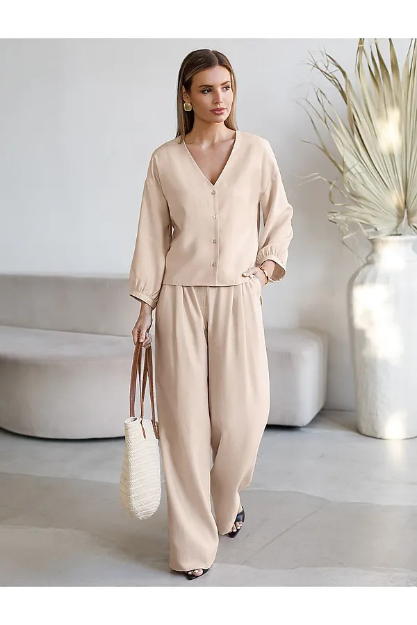 Укороченная блузка с V вырезом из плотного лиоцелла VILATTE, овсяный - фото 2