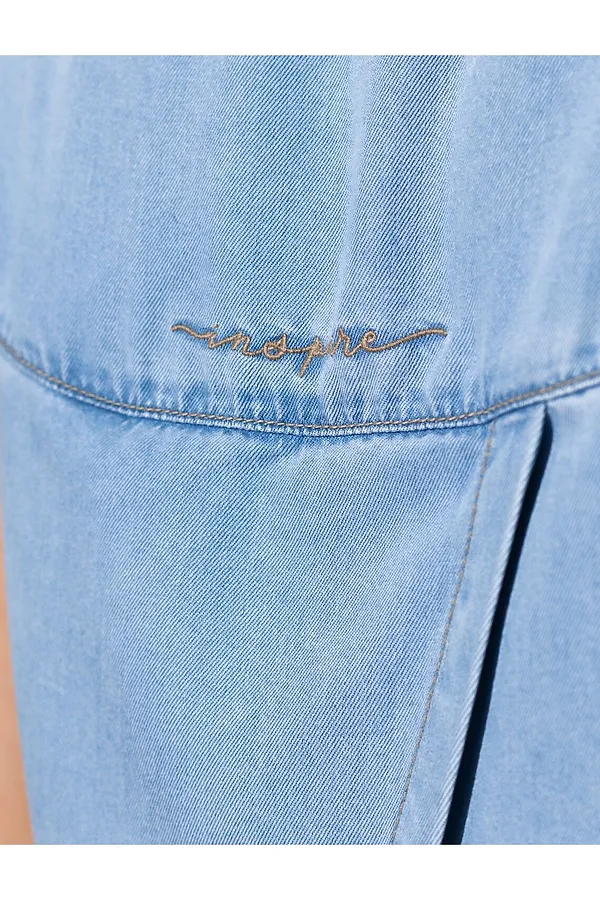 Топ с вырезом лодочка и асимметричным разрезом на спине из джинсового лиоцелла VILATTE, светло-голубой - фото 2