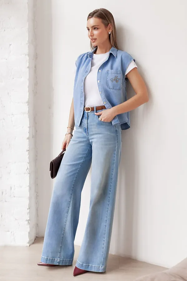 Укороченная блузка с коротким рукавом из джинсового лиоцелла VILATTE, светло-голубой - фото 2