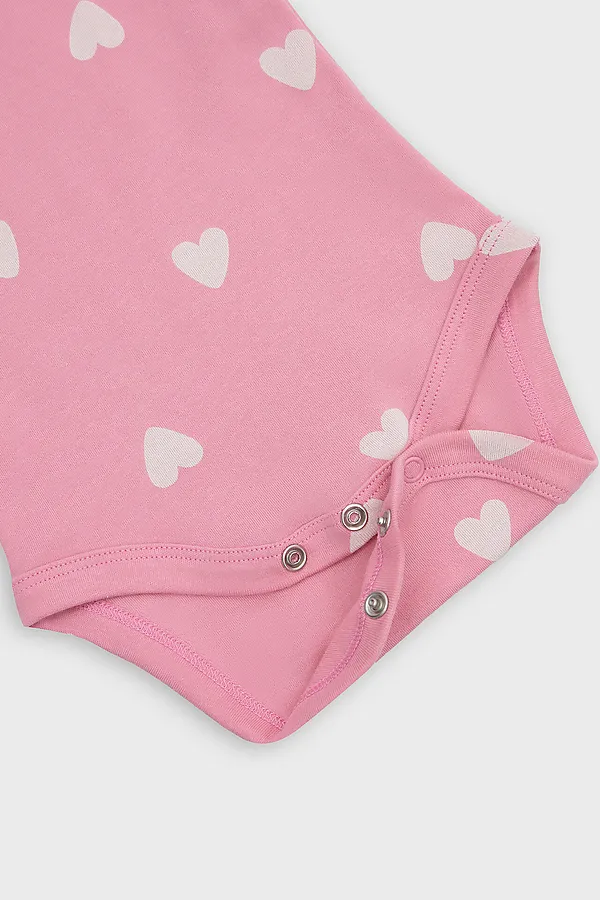 Комплект детский (боди, ползунки) MARK FORMELLE, сердечки на розовом - фото 2