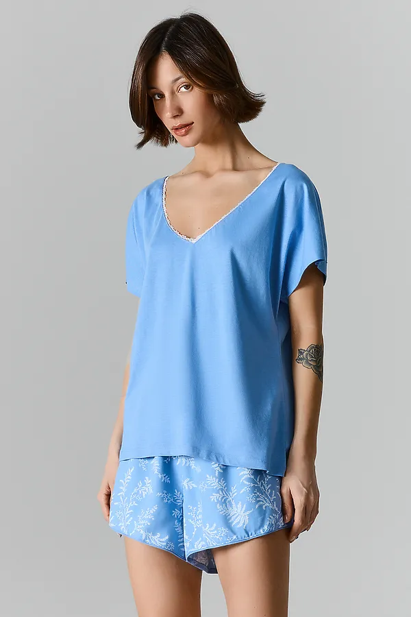 Комплект женский (футболка, шорты) MARK FORMELLE, св.синий +веточки на св.синем - фото 2