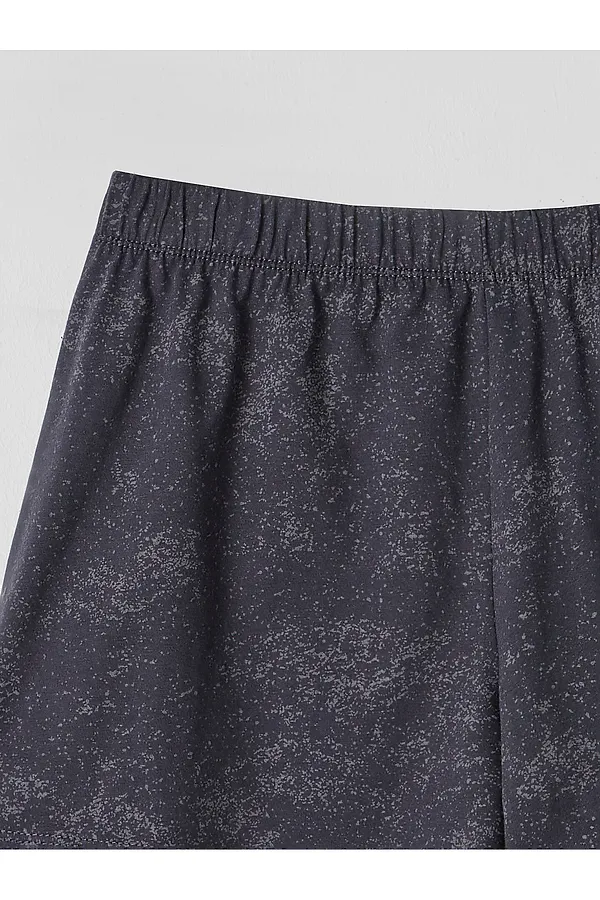 Комплект для девочек (футболка, шорты) MARK FORMELLE, серый acid wash +печать - фото 2