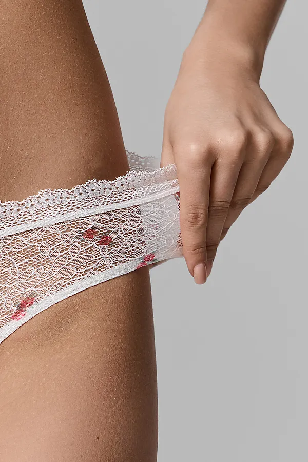 Трусы женские MARK FORMELLE, розочки на молочном - фото 2