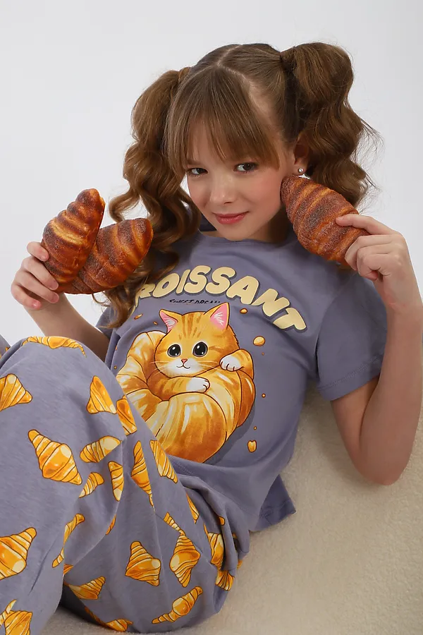 Пижама с брюками для девочки Котенок-круассан арт. ПД-015-084 НАТАЛИ, серый - фото 2