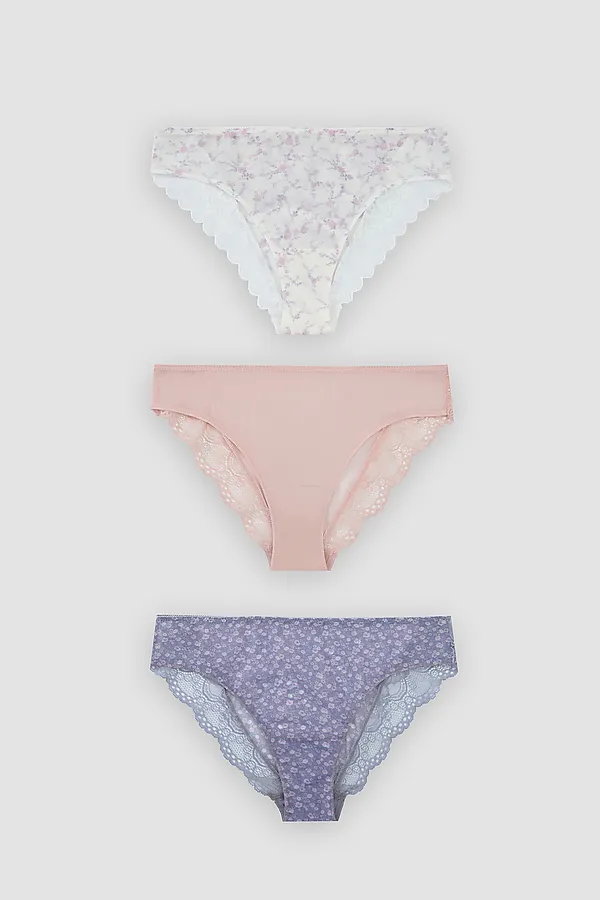 Трусы женские (3шт.) MARK FORMELLE, цветы на св.молочном - фото 2