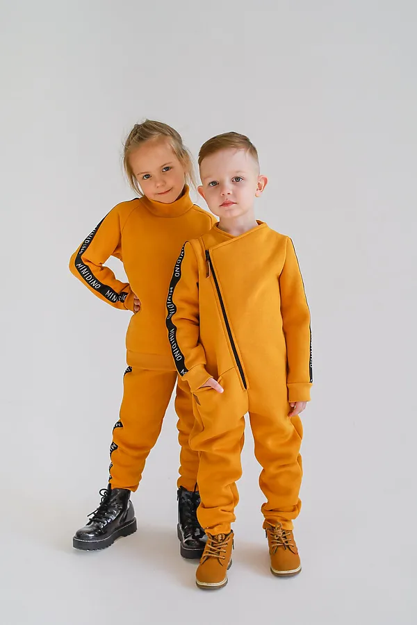 Комбинезон с начесом Лампасы горчица MINIDINO, горчица - фото 2