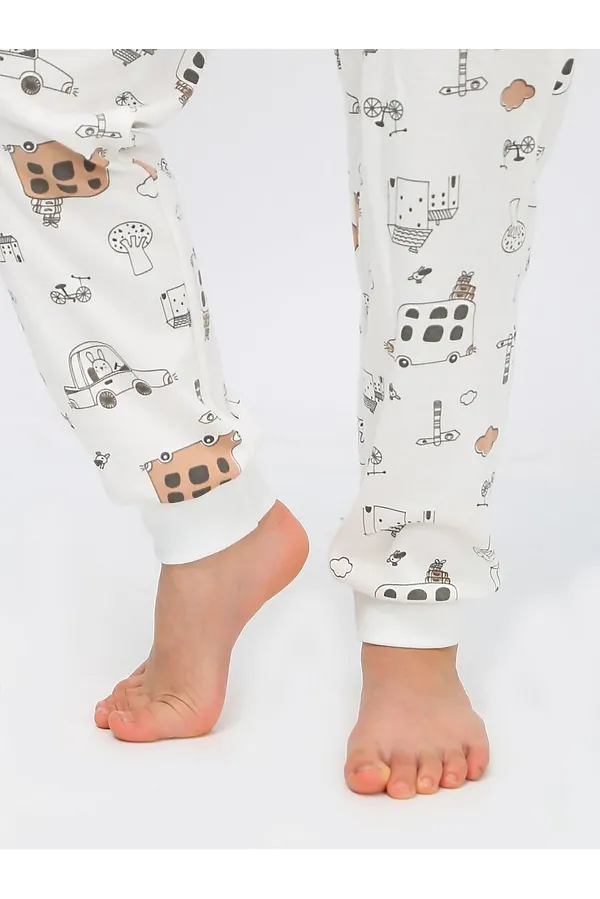 Пижама из интерлока "Автобусы" МАТВЕЙКА, молочный - фото 2