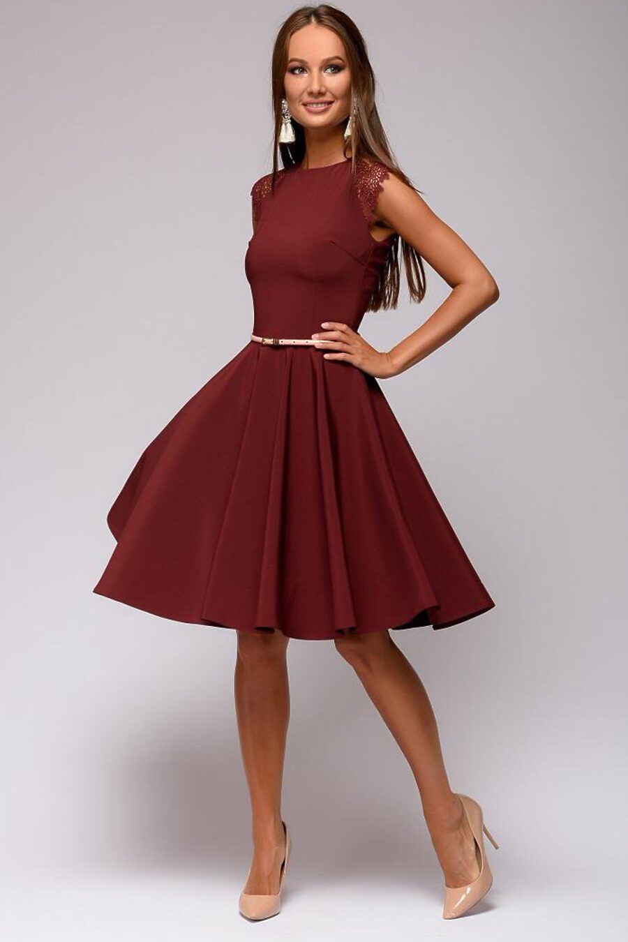Платья чуть ниже колен. Бордовое платье. Бордовое платье короткое. Бордовое вечернее платье. Бордовое коктейльное платье.