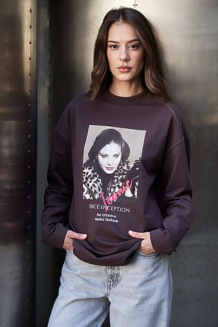 НАТАЛИ Лонгслив оверсайз с принтом #1242042