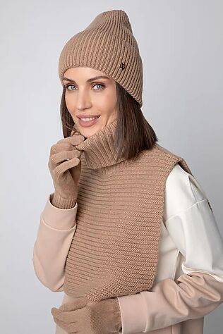 VERY NEAT Манишка #907728