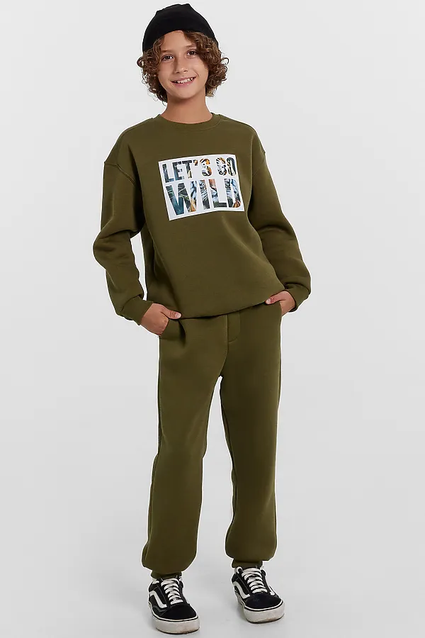 Комплект (Свитшот+Брюки) MARK FORMELLE, темная олива +печать - фото 1