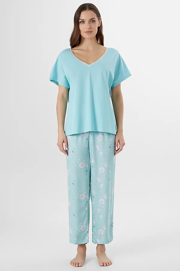 Комплект женский (футболка, бриджи) MARK FORMELLE, мятный +цветы на мятном - фото 1