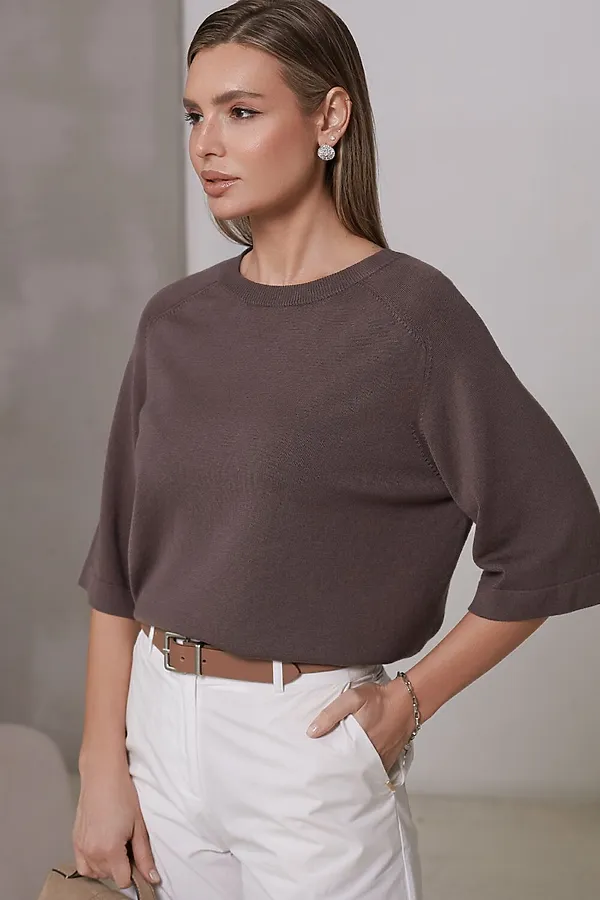 Свободный джемпер с рукавом 3/4 тонкой вязки из вискозы VILATTE, кофейный - фото 1