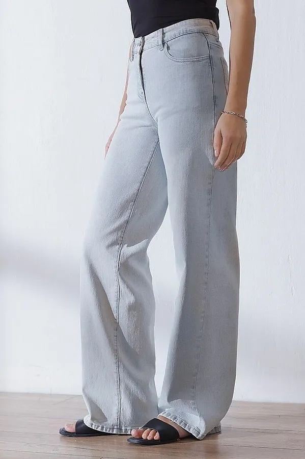 Джинсы трубы из эластичного денима VILATTE, св.голубой - фото 1