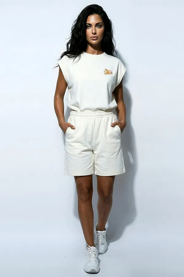 Костюм с шортами с шортами и футболкой без рукава 404 НАТАЛИ, белый - фото 1