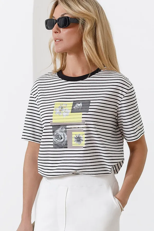 Свободная футболка в черно-белую полоску с принтом из премиального хлопка с эластаном VILATTE, белый-черный_flower_power - фото 1