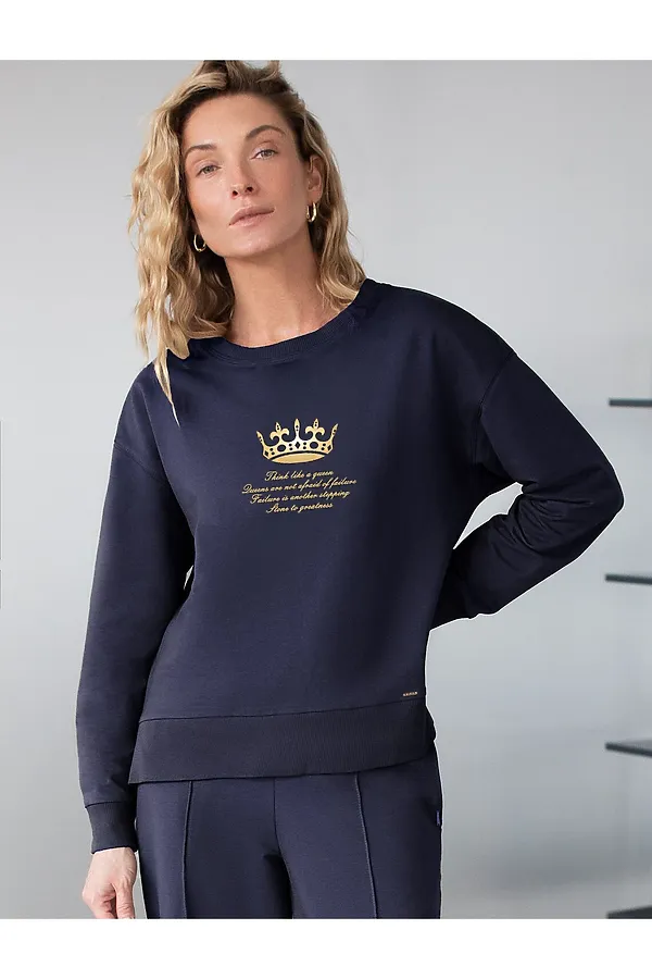 Свободный свитшот с принтом и разрезами из эластичного футера двухнитки без начеса VILATTE, т.синий_queen - фото 1