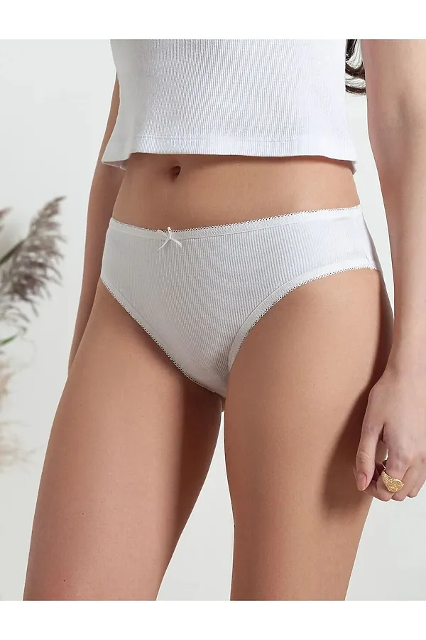 Трусы слипы со средней посадкой из фактурного трикотажа в рубчик VILATTE, белый - фото 1