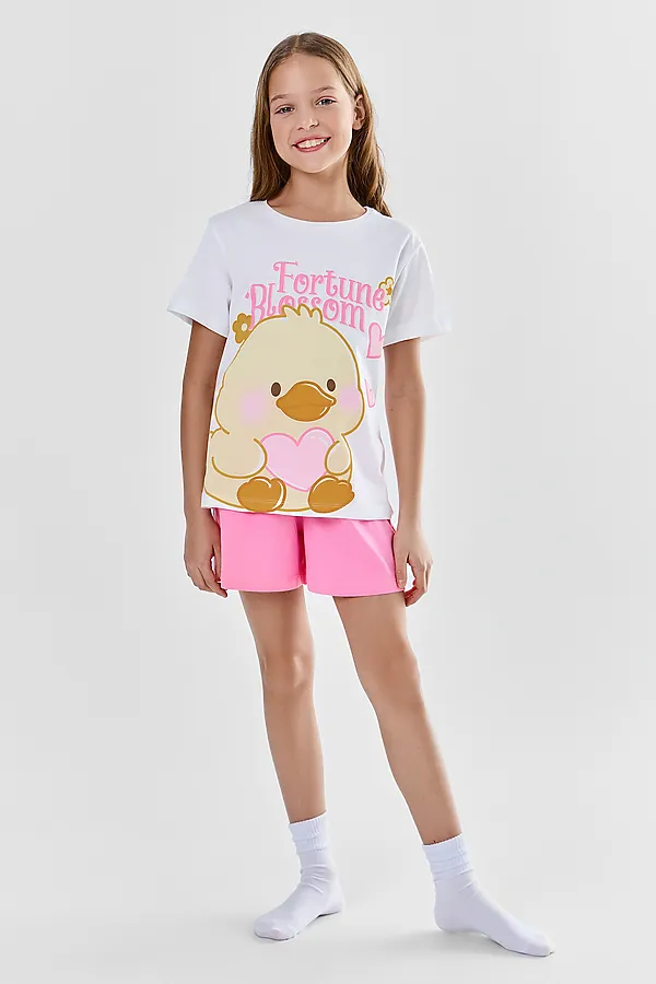 Комплект для девочек (футболка, шорты) MARK FORMELLE, белый +розовое саше +печать - фото 1
